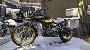 Imperial Enfield Himalayan 450 Look